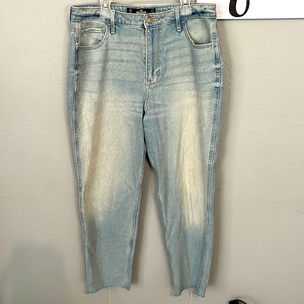 Hollister ultra high rise mom jeans